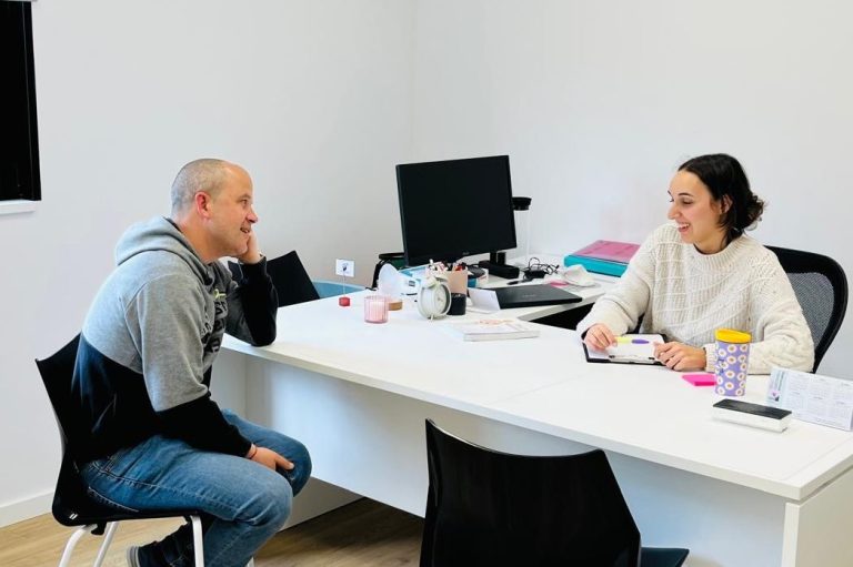 Psicóloga para adultos en Santiago de Compostela Terapia psicológica para adultos en Santiago de Compostela